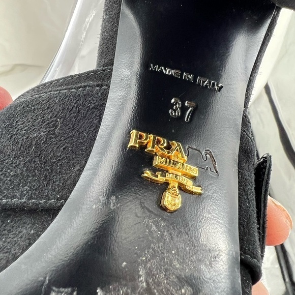 PRADA MILANO BLACK SUEDE CHUNKY HEEL SANDAL BLACK SIZE 37 EUR SIZE 6.5 US - Picture 6 of 16